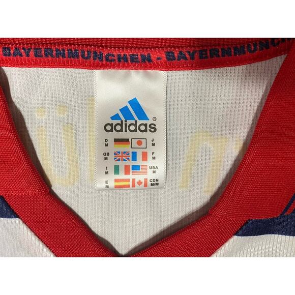 Bayern Munich | Men’s Medium Retro 98/00 Away Jersey - Picture 3 of 7